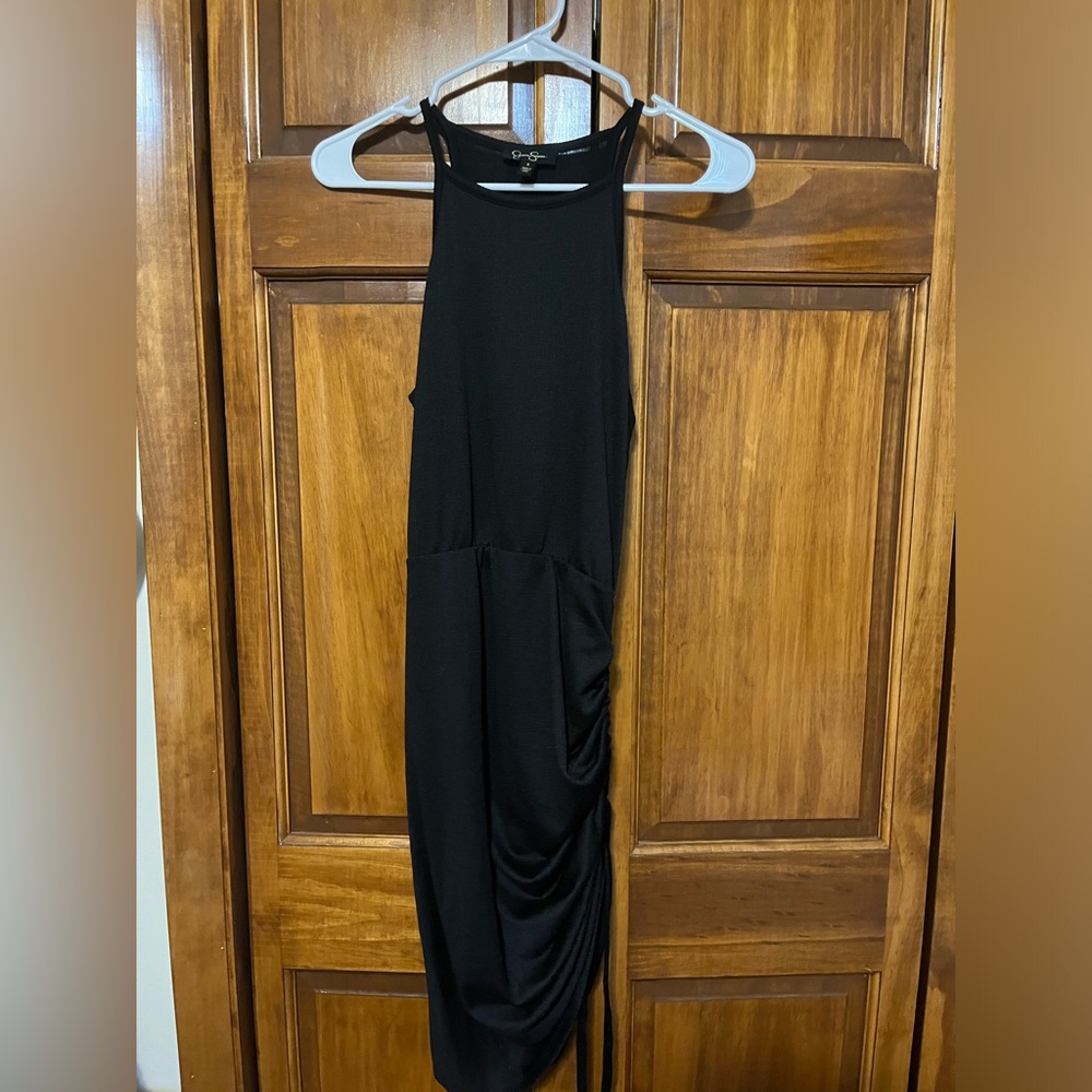 Black dress, Jessica Simpson brand, size smakk, bunched side
